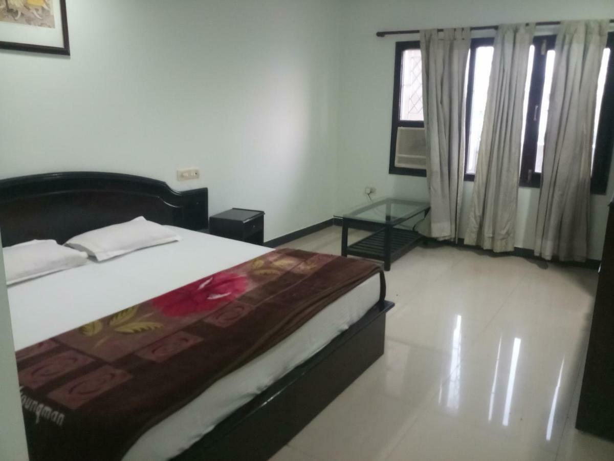 Hotel Vindhwashni Haldwāni Exterior foto