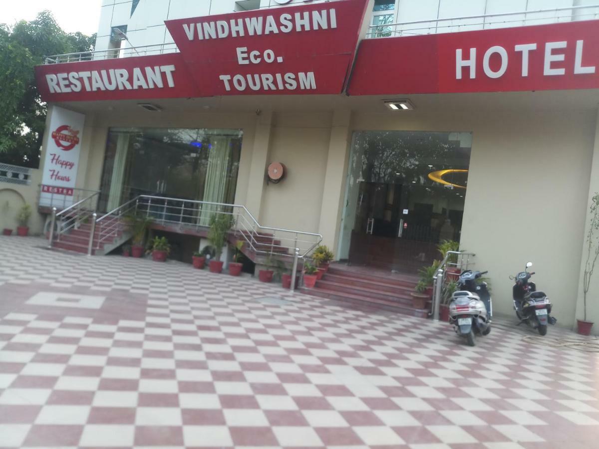Hotel Vindhwashni Haldwāni Exterior foto